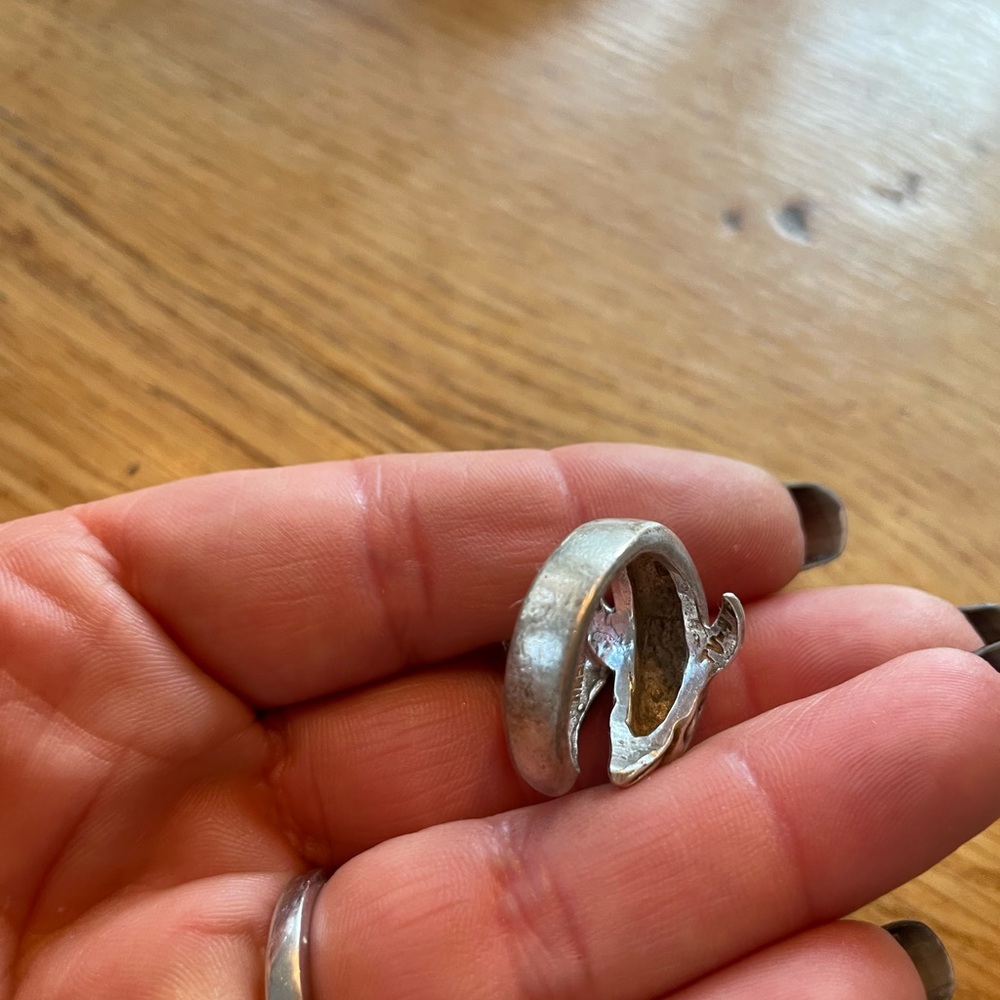 Silver dolphin ring - Picture 3 of 4